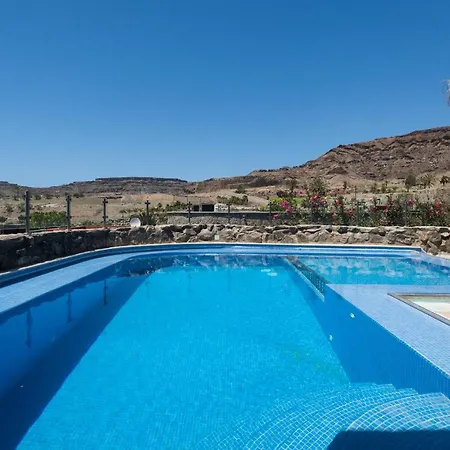 Sunset Alpehytte La Playa de Tauro